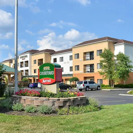 Courtyard By Marriott Indianapolis South Hotel